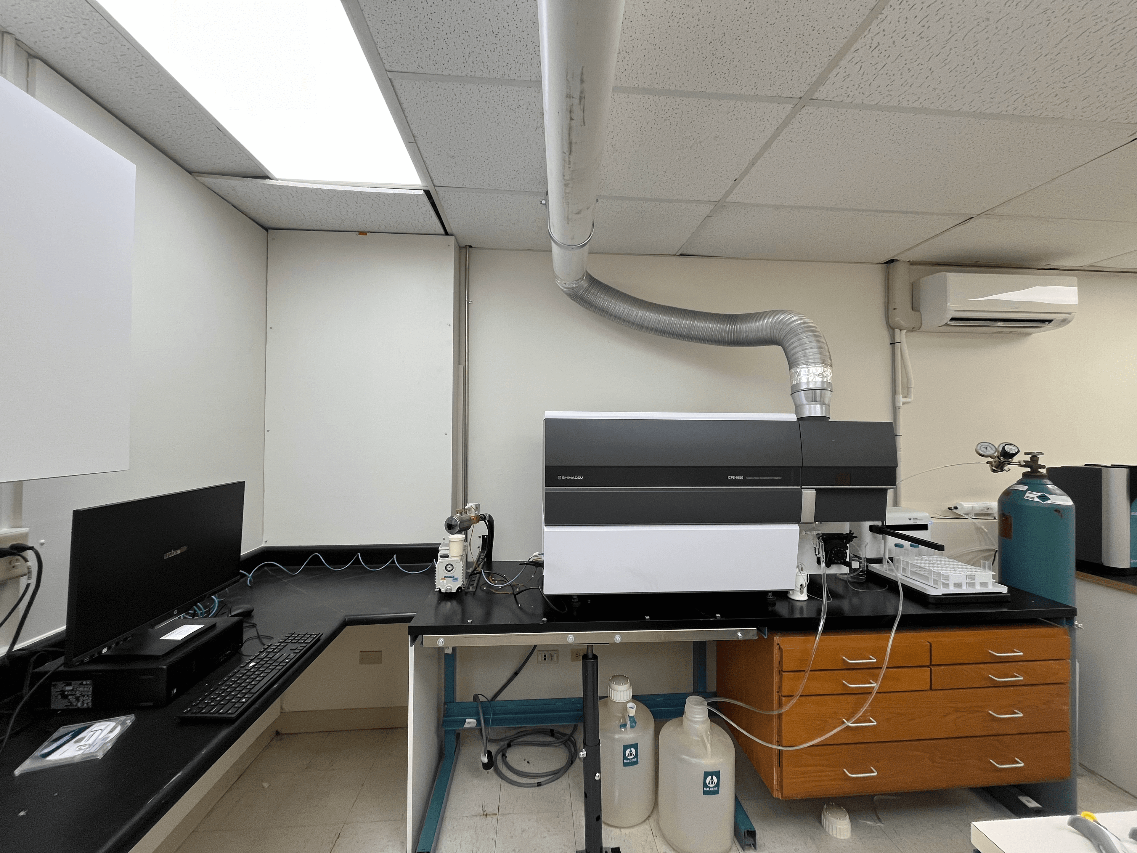 Soil, plant tissue, and compost analysis at the Makaliʻi Metrics lab