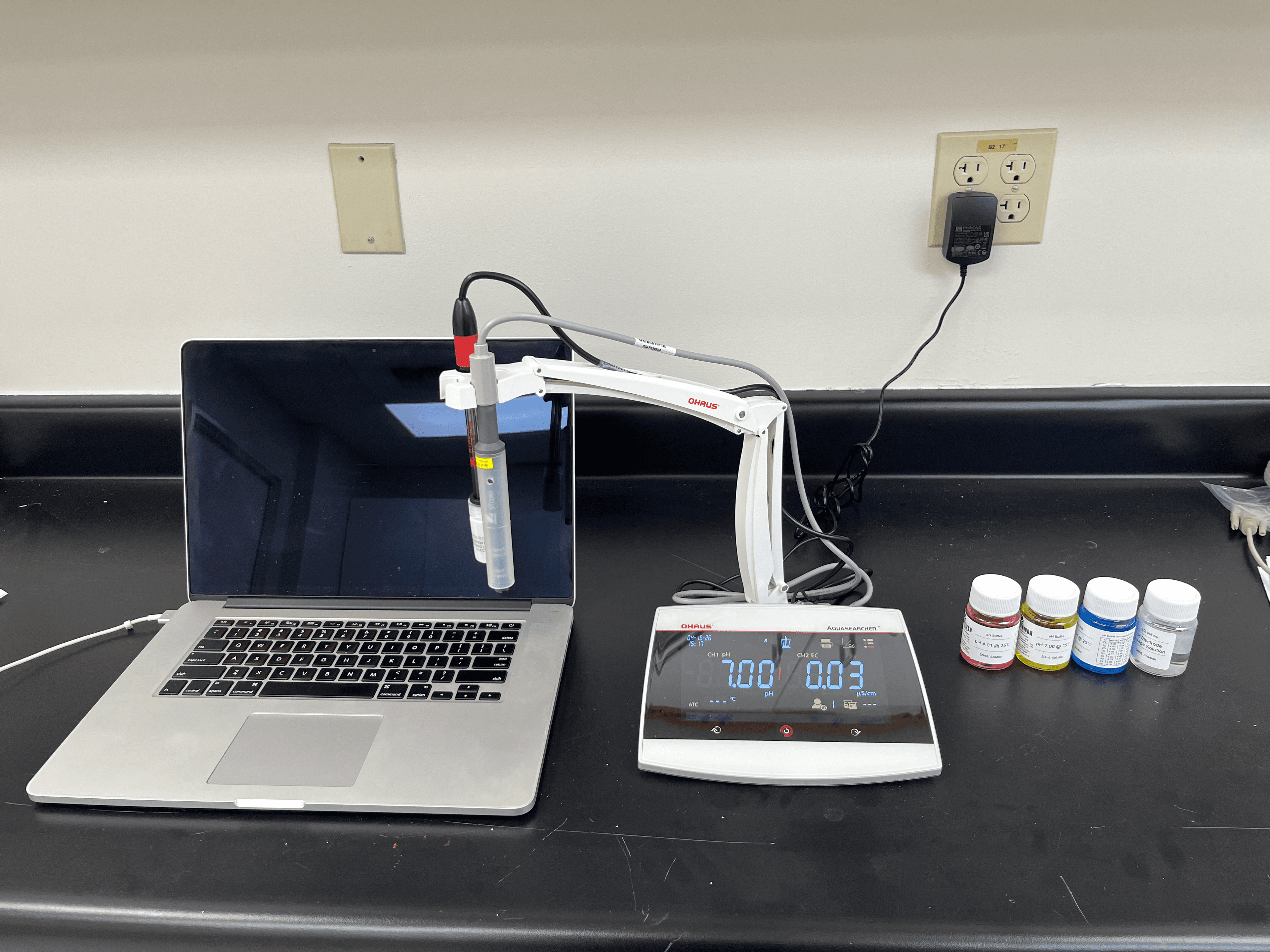 pH / EC Meter